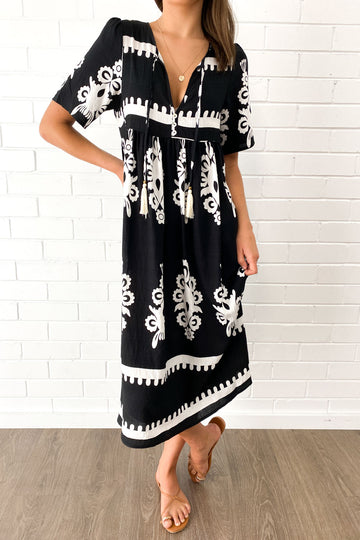 Black White Print: tah